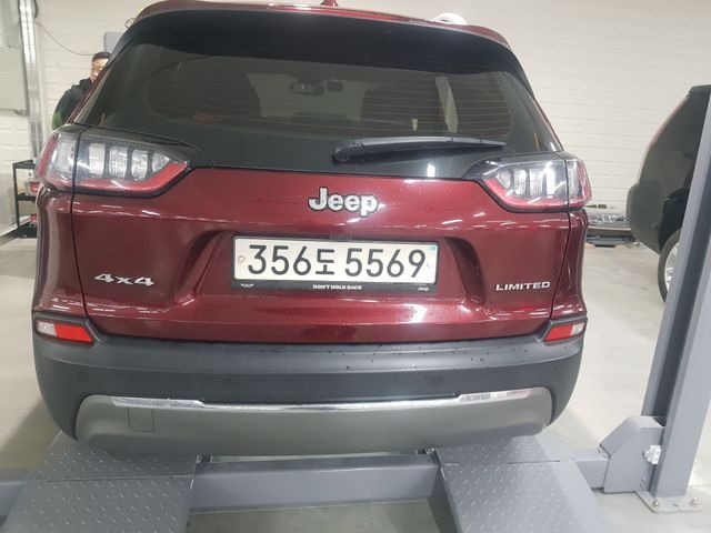 Jeep Cherokee 2020 — фото осмотра 2