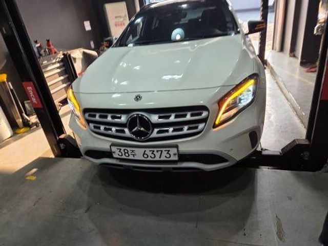 Mercedes-Benz GLA-Class 2018 — фото осмотра 1
