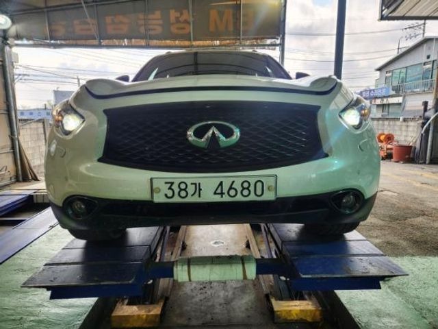 Infiniti QX70 2017 — фото осмотра 1