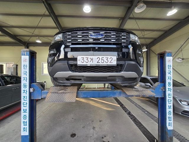 Ford Explorer 2017 — фото осмотра 1