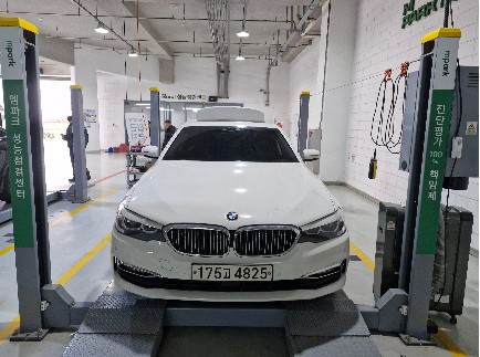 BMW 5-Series 2018 — фото осмотра 1