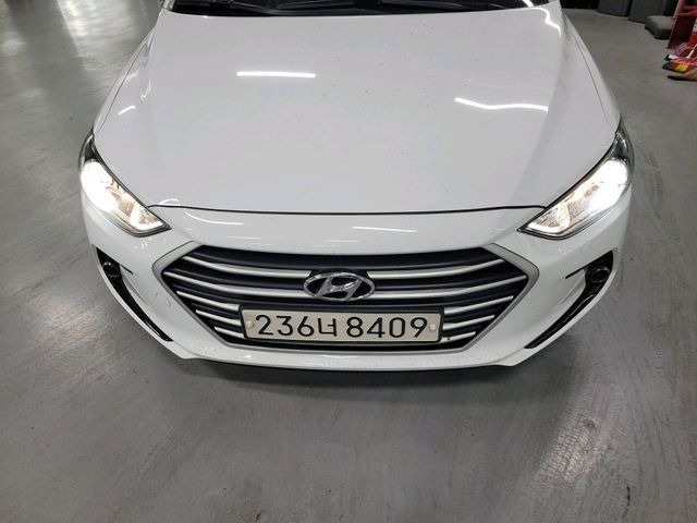 Hyundai AVANTE 2018 — фото осмотра 1