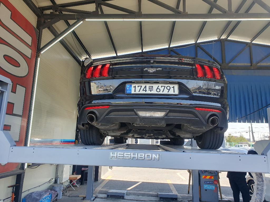 Ford Mustang 2019 — фото осмотра 2