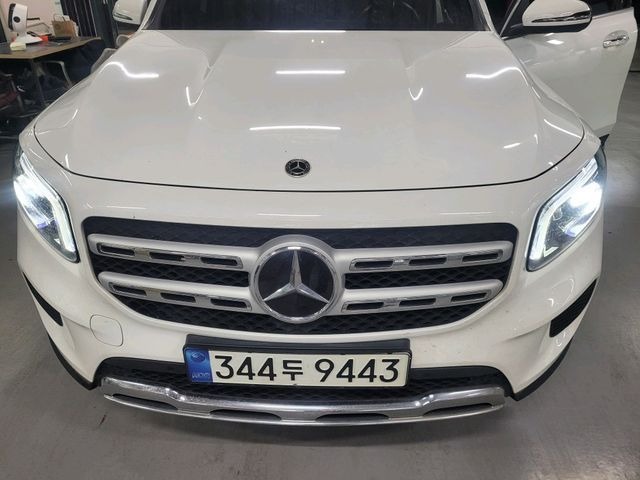 Mercedes-Benz GLB-Class 2021 — фото осмотра 1