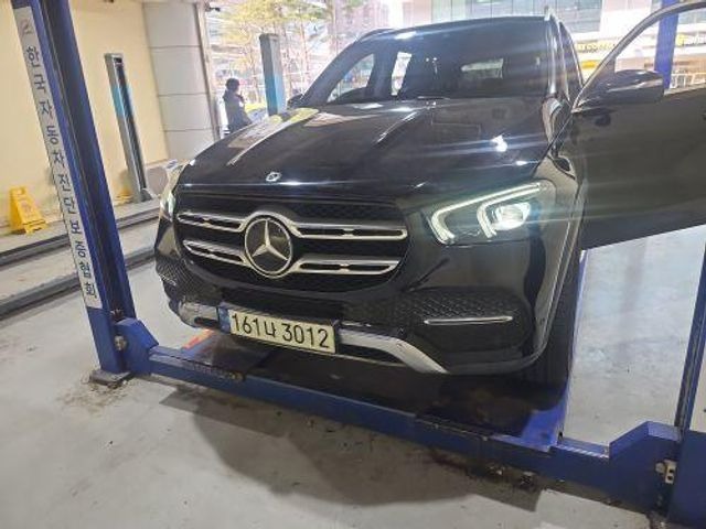 Mercedes-Benz GLE-Class 2021 — фото осмотра 1
