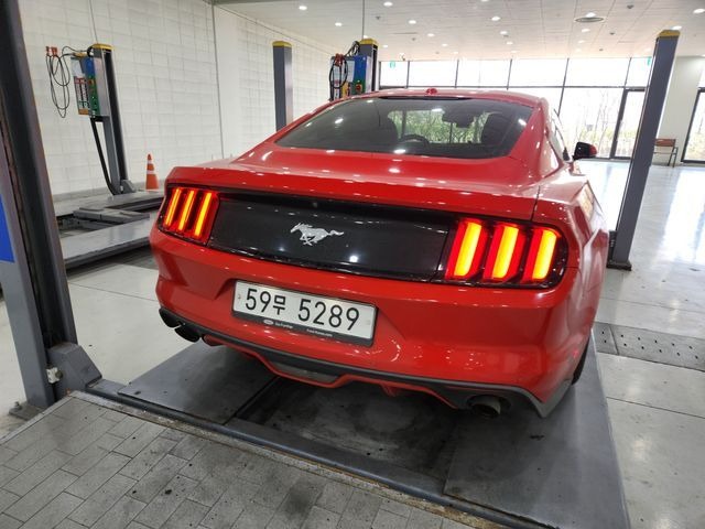 Ford Mustang 2017 — фото осмотра 2