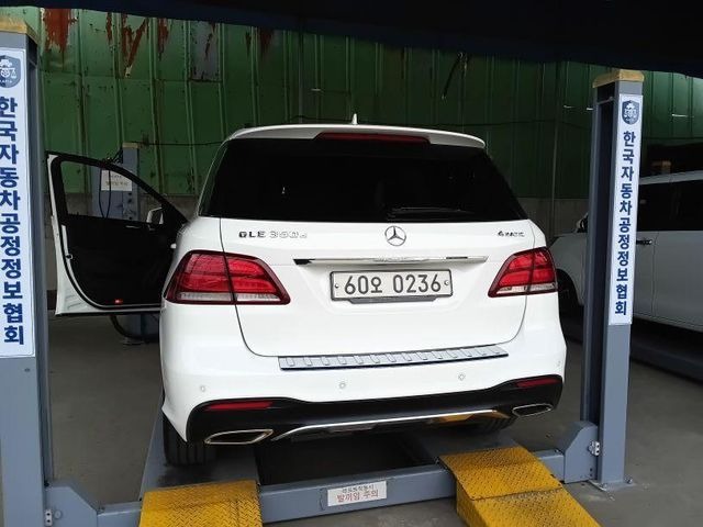 Mercedes-Benz GLE-Class 2016 — фото осмотра 2