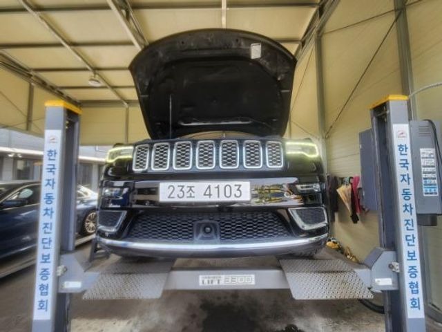 Jeep Cherokee 2017 — фото осмотра 1