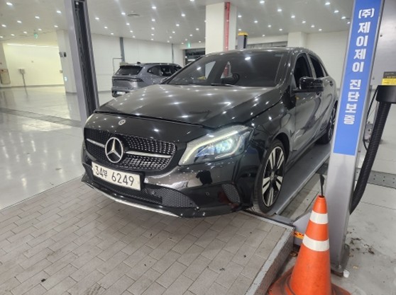 Mercedes-Benz A-Class 2018 — фото осмотра 1