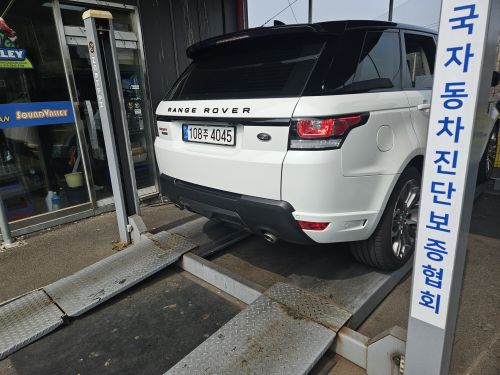 Land Rover Range Rover Sport 2017 — фото осмотра 2