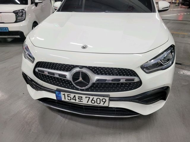 Mercedes-Benz GLA-Class 2023 — фото осмотра 1