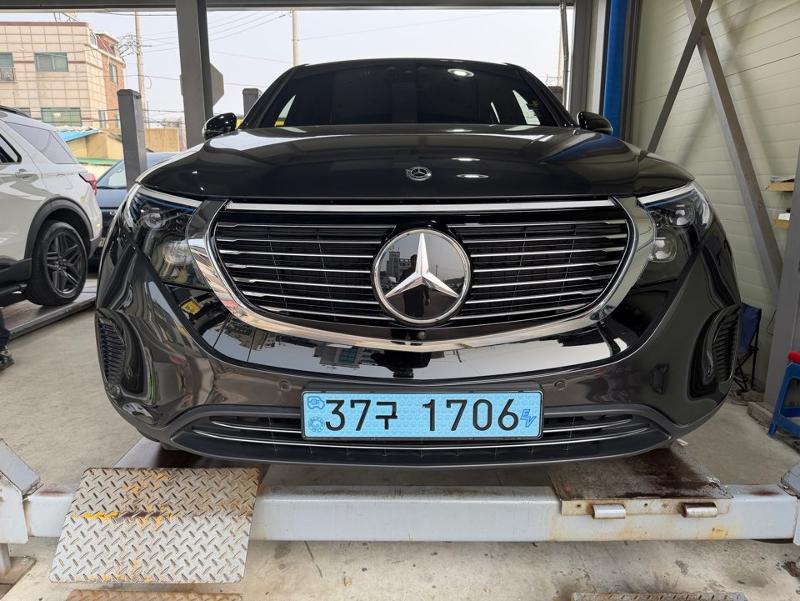 Mercedes-Benz EQC 2020 — фото осмотра 1