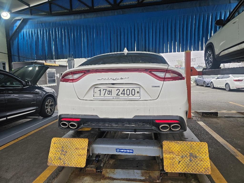 Kia Stinger 2018 — фото осмотра 2