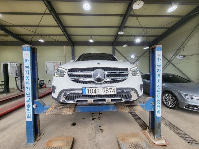 Mercedes-Benz GLC-Class 2021 — фото осмотра 1