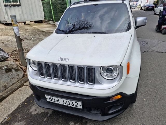 Jeep Renegade 2017 — фото осмотра 1