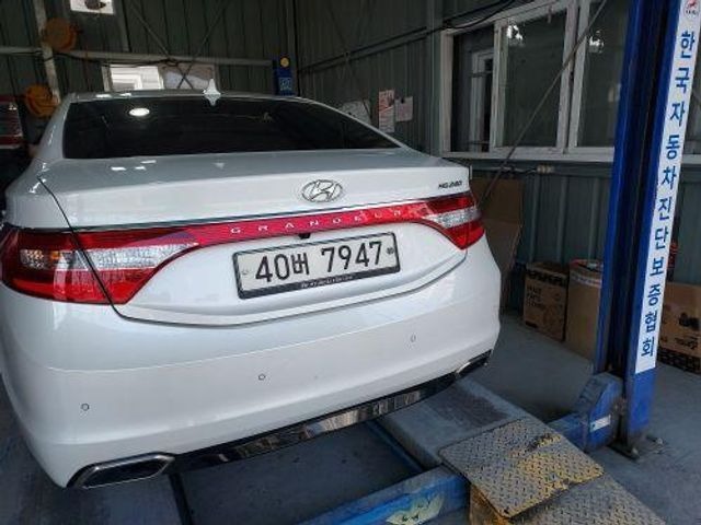 Hyundai Grandeur 2015 — фото осмотра 2