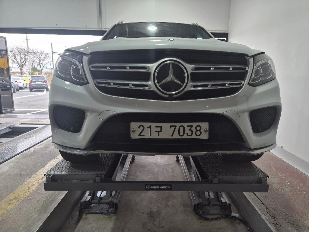 Mercedes-Benz GLS-Class 2017 — фото осмотра 1