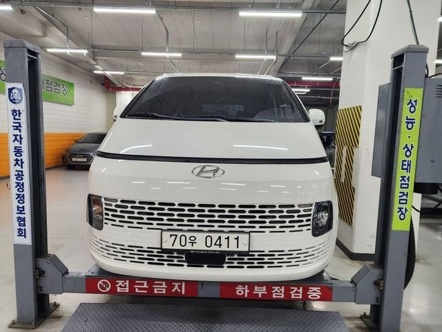 Hyundai Staria 2022 — фото осмотра 1