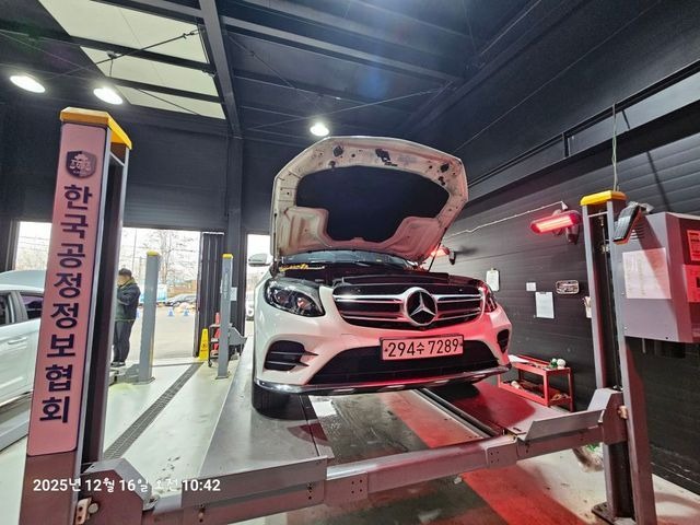 Mercedes-Benz GLC-Class 2019 — фото осмотра 1