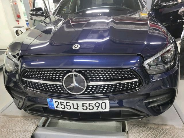 Mercedes-Benz E-Class 2023 — фото осмотра 1