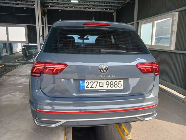 Volkswagen Tiguan 2023 — фото осмотра 2