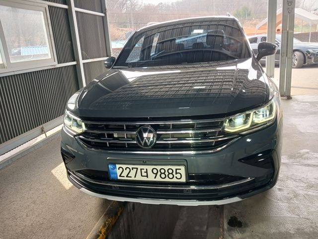 Volkswagen Tiguan 2023 — фото осмотра 1