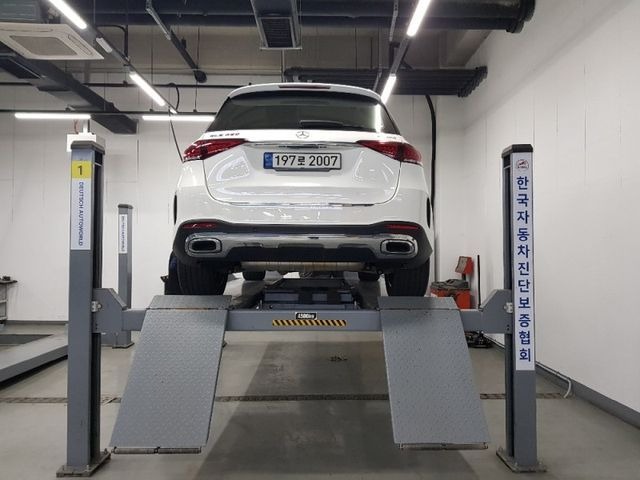 Mercedes-Benz GLE-Class 2021 — фото осмотра 2