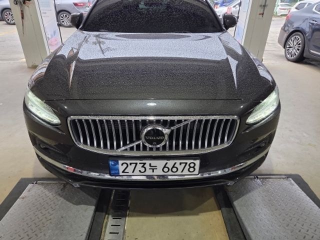 Volvo S90 2023 — фото осмотра 1