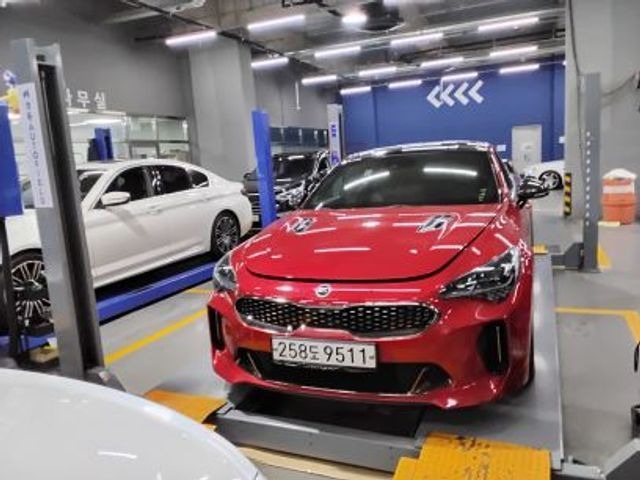 Kia Stinger 2020 — фото осмотра 1