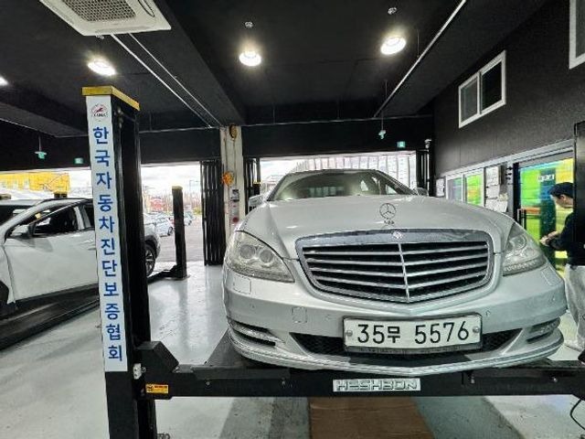 Mercedes-Benz S-Class 2010 — фото осмотра 1