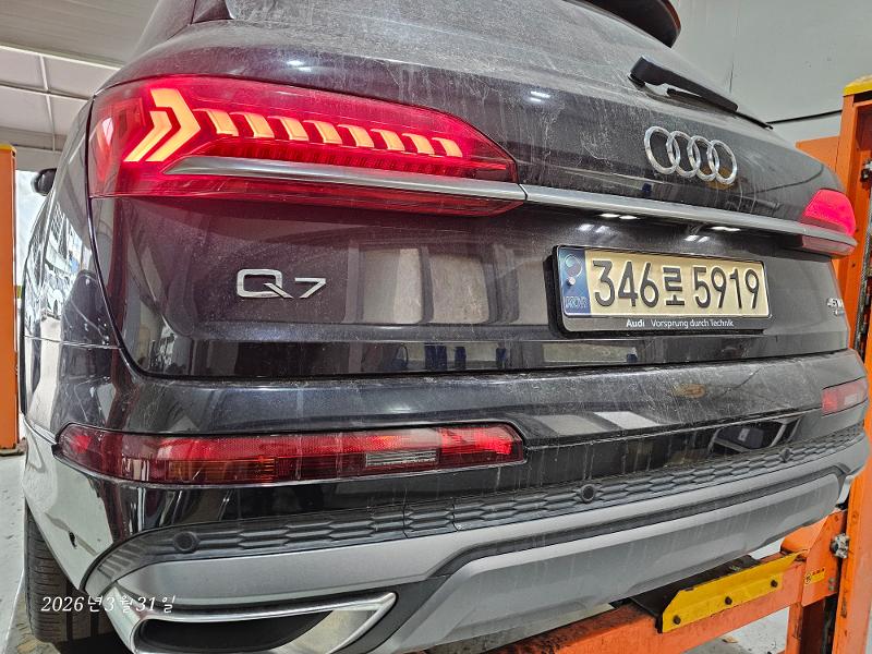 Audi Q7 2021 — фото осмотра 2