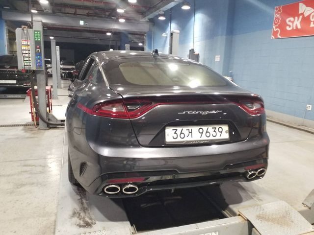 Kia Stinger 2018 — фото осмотра 2