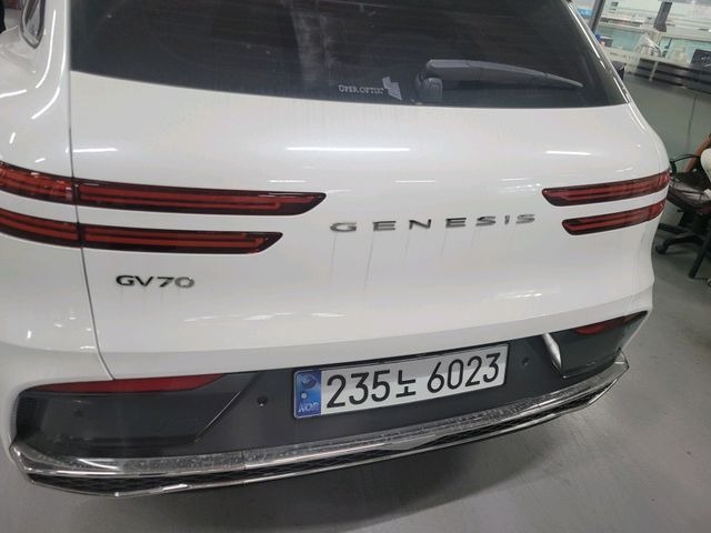 Genesis GV70 2025 — фото осмотра 2