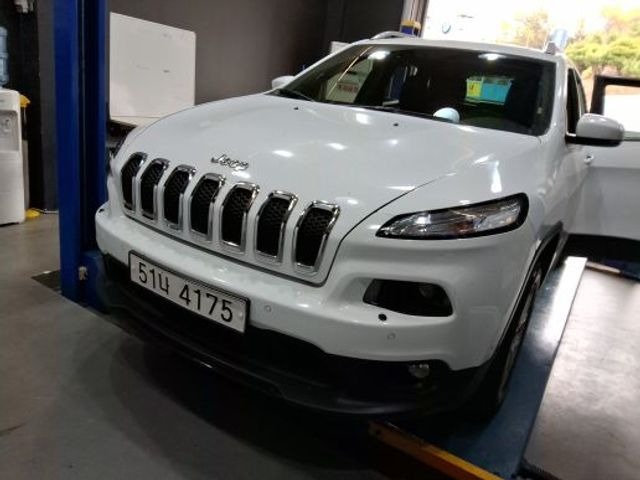 Jeep Cherokee 2016 — фото осмотра 1
