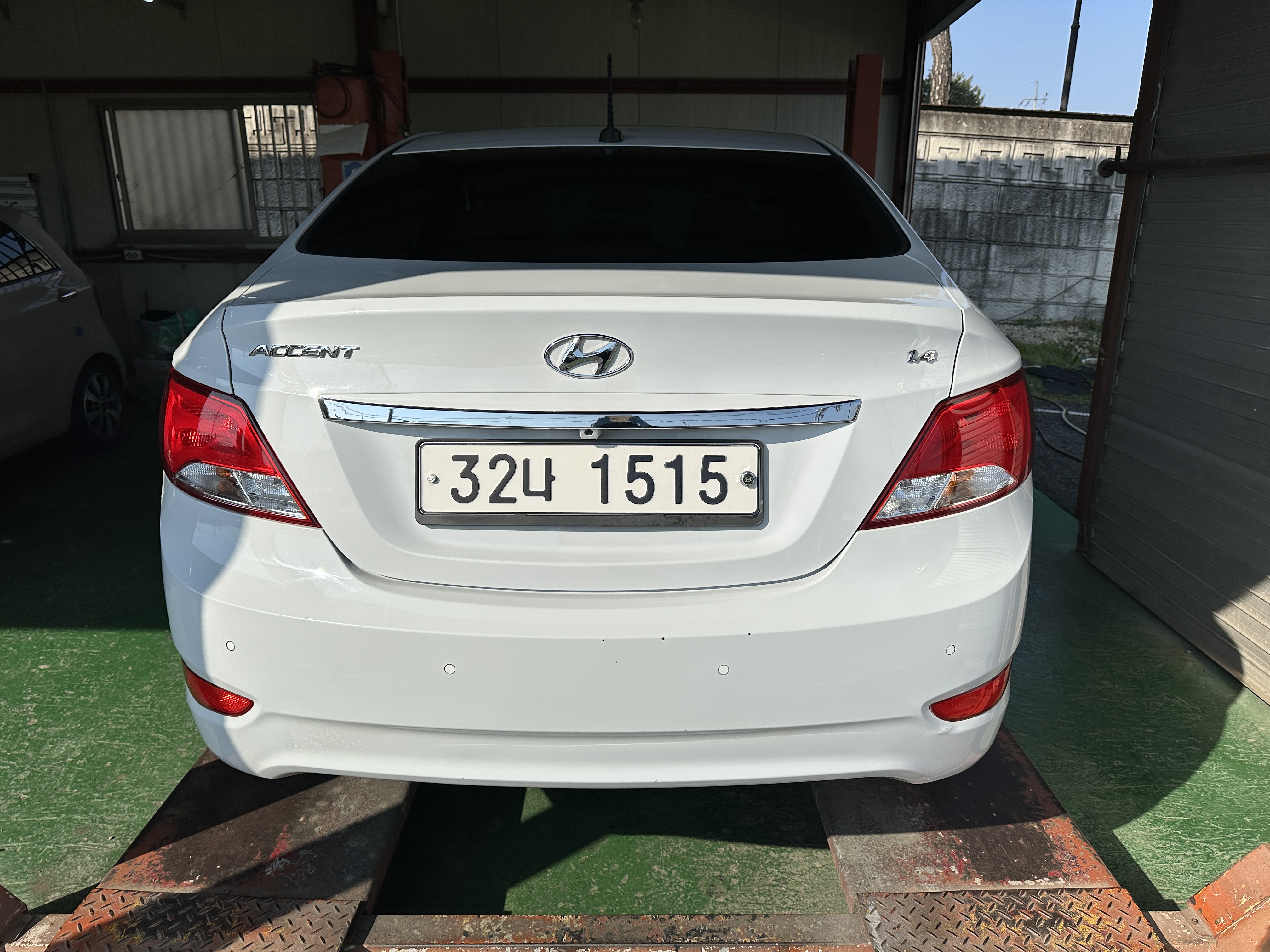 Hyundai Accent 2018 — фото осмотра 2