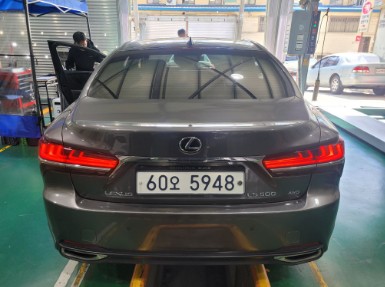 Lexus LS 2018 — фото осмотра 2