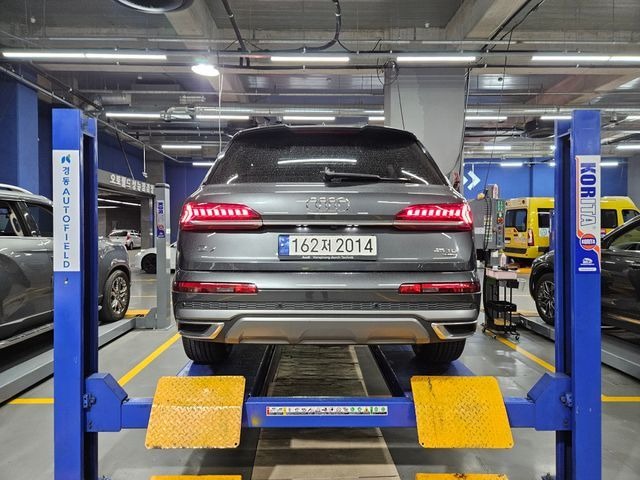 Audi Q7 2021 — фото осмотра 2