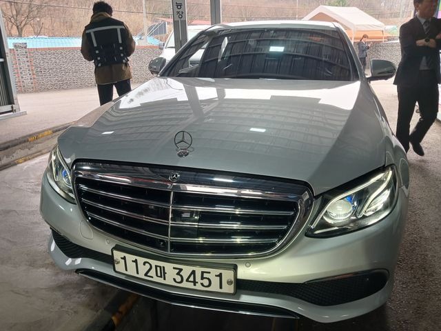 Mercedes-Benz E-Class 2020 — фото осмотра 1