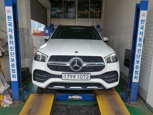 Mercedes-Benz GLE-Class 2020 — фото осмотра 1