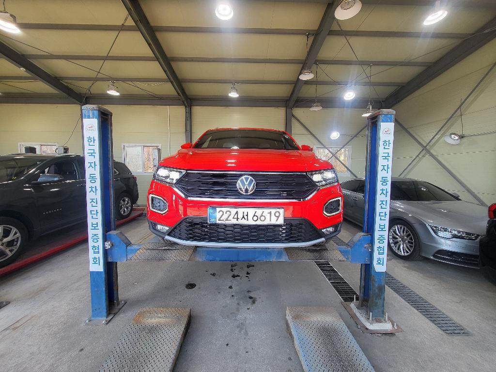 Volkswagen T-Roc 2021 — фото осмотра 1