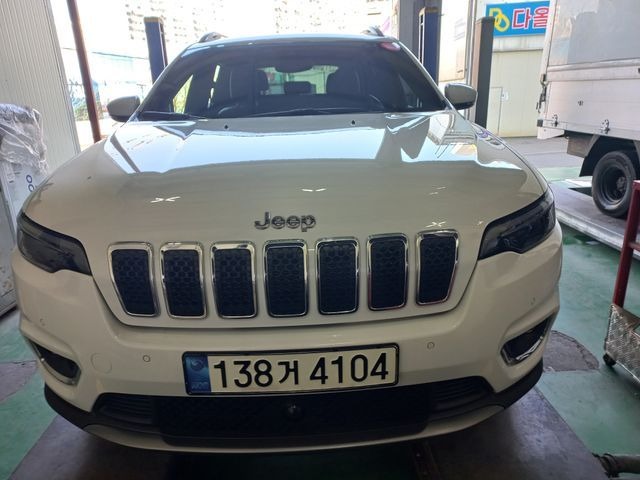 Jeep Cherokee 2021 — фото осмотра 1