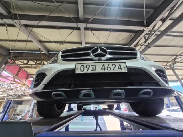 Mercedes-Benz GLC-Class 2018 — фото осмотра 1