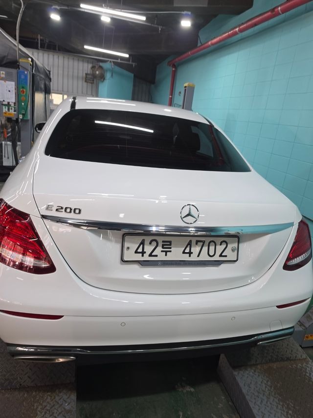 Mercedes-Benz E-Class 2018 — фото осмотра 2