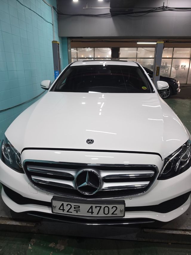 Mercedes-Benz E-Class 2018 — фото осмотра 1