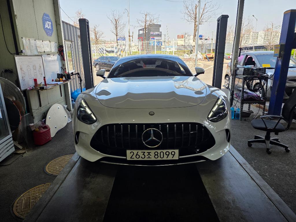 Mercedes-Benz AMG GT 2026 — фото осмотра 1