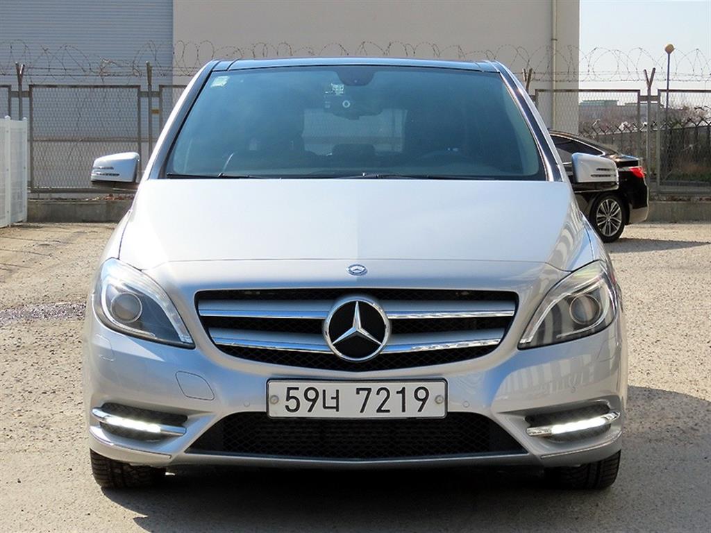 Mercedes-Benz B-Class 2013 — фото осмотра 1