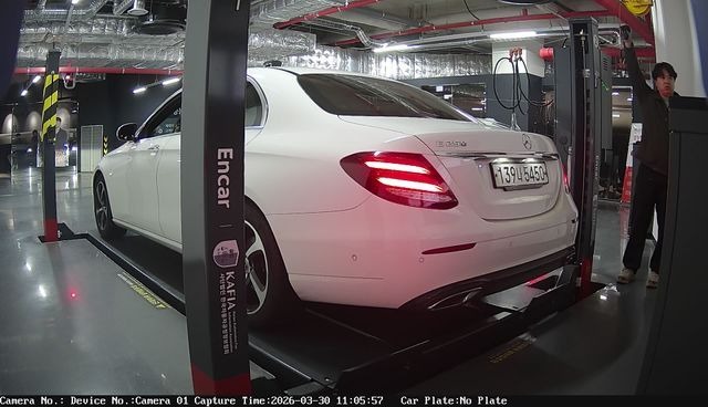 Mercedes-Benz E-Class 2020 — фото осмотра 2