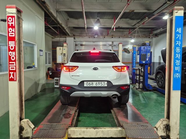 Kia Stonic 2019 — фото осмотра 2