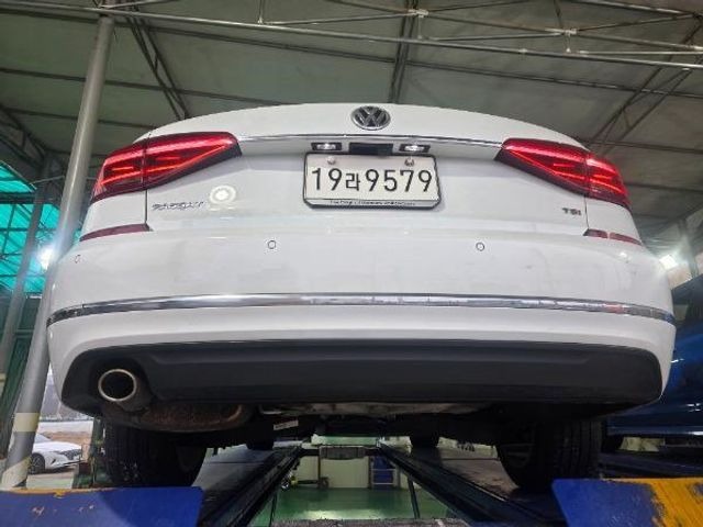 Volkswagen Passat 2018 — фото осмотра 2