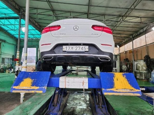 Mercedes-Benz GLC-Class 2018 — фото осмотра 2